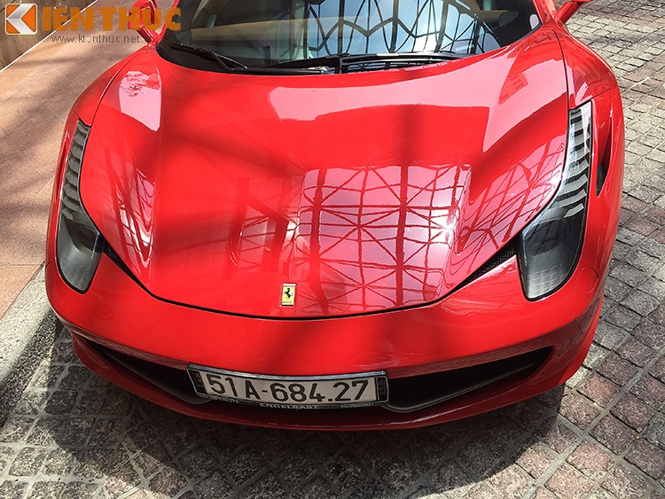 “Siêu ngựa” Ferrari F458 Italia 15 tỷ của thiếu gia Phan Thành