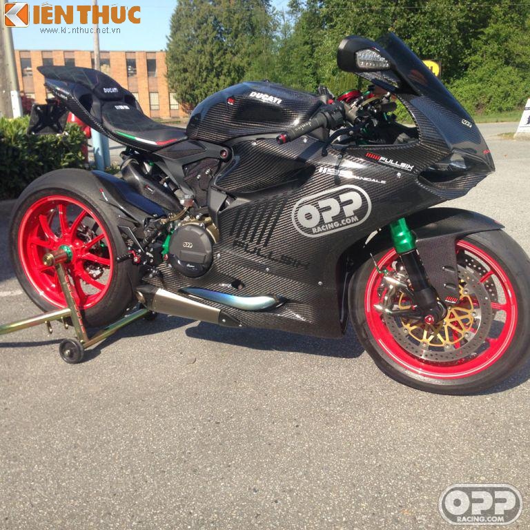 Ducati 1199 Panigale "siêu chất" với bản độ carbon Fullsix