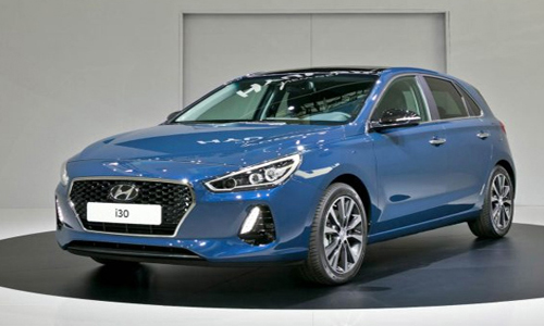 Hyundai i30 mới giá 552 triệu đồng, bán ra từ 1/2017