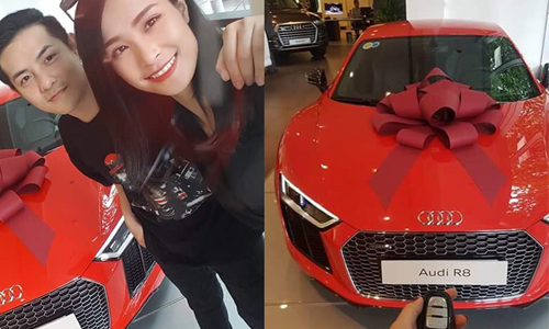 Ca sỹ Đông Nhi “tậu” siêu xe Audi R8 trị giá 13 tỷ