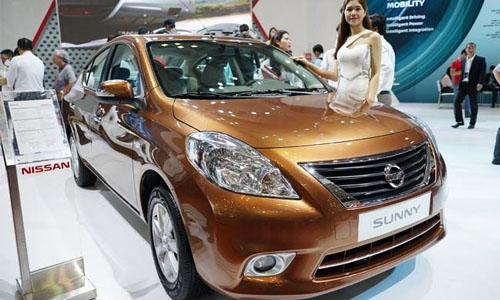 Nissan Sunny 2017 ra mắt Châu Á giá từ 262 triệu 