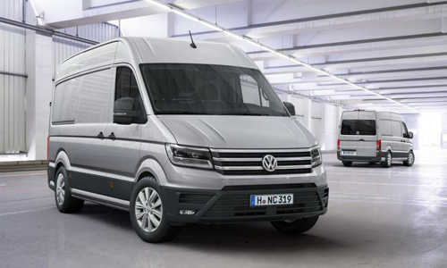 Volkswagen Crafter đối thủ Ford Transit "chốt giá" từ 674 triệu