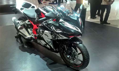 Honda CBR250RR 2017 bản đặc biệt giá 121 triệu đồng