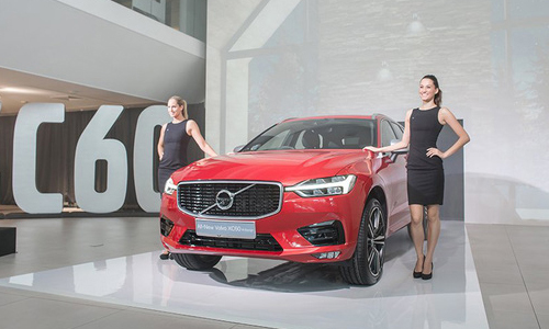 SUV hạng sang Volvo XC60 2018 "chốt giá" từ 3,8 tỷ 