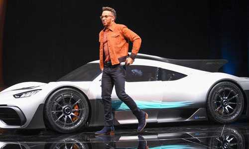 Lewis Hamilton chi 123 tỷ cho Mercedes-AMG Project One 