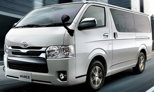 Toyota trình làng minibus Hiace phiên bản nâng cấp 2017