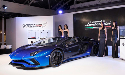 Siêu xe Lamborghini Aventador S “Đất, Nước, Lửa, Gió và Trời” 