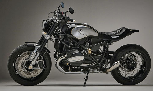 Xe môtô BMW R nineT “ép cân” như siêu mẫu Italy