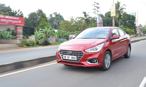 Hyundai Verna 2017 tăng giá, tin buồn cho khách Việt