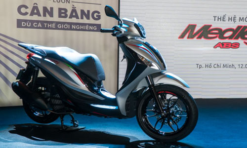 Piaggio Medley ABS 2018 giá từ 72,5 triệu “đấu” Honda SH 