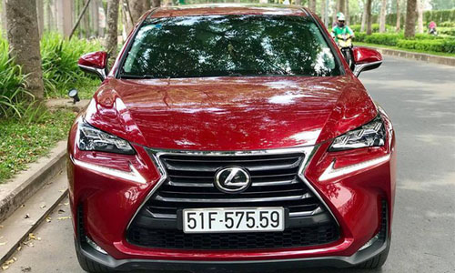 Xe sang Lexus NX200t "dùng chán" bán 2,32 tỷ ở Sài Gòn