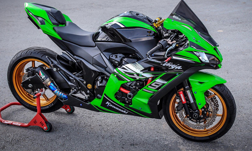 Dân chơi Sài Thành chi 30 triệu độ Kawasaki Z800 thành Sportbike