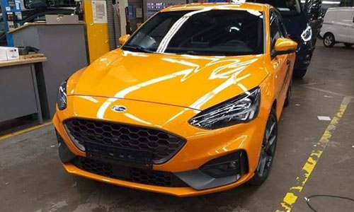 Xe Ford Focus ST 2019 bất ngờ "lộ hàng" hoàn toàn