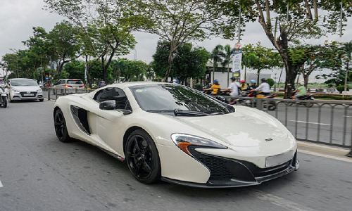 McLaren 650s Spider trắng hơn 16 tỷ tái xuất ở Sài Gòn