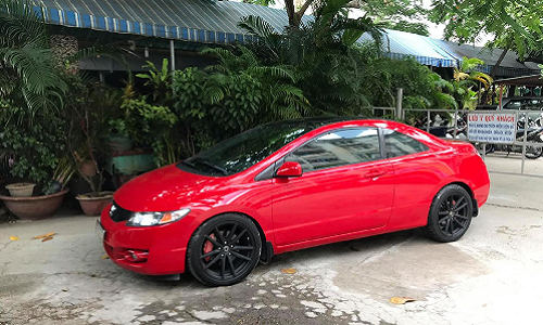 Honda Civic Si Coupe "hàng độc" bán 580 triệu ở Sài Gòn