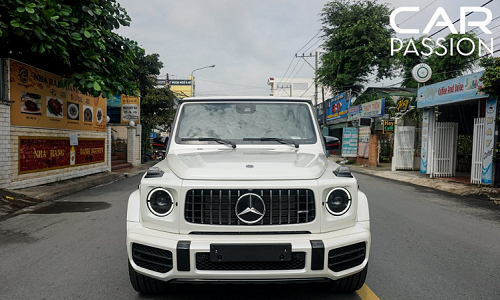 Đại gia Bình Dương chi hơn 10 tỷ tậu Mercedes-Benz G63 mới