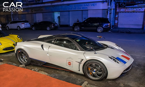 Pagani Huayra hơn 80 tỷ đọ dáng Alfa Romeo ở Sài Gòn