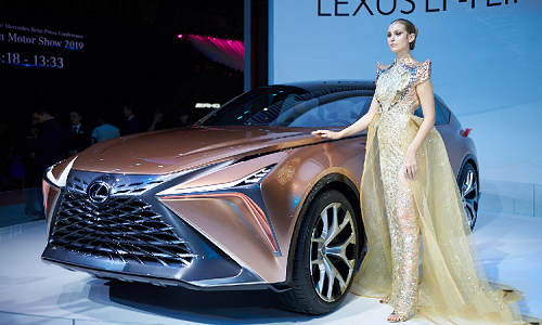 Ngắm xe sang Lexus LF-1 Limitless mới tại triển lãm VMS 2019