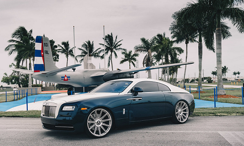 Rolls-Royce Wraith “chất lừ” nhờ độ mâm Vossen 150 triệu đồng