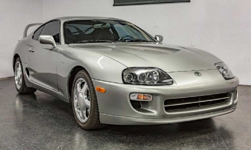 Toyota Supra dùng hơn 20 năm "thét giá" 1,15 tỷ đồng