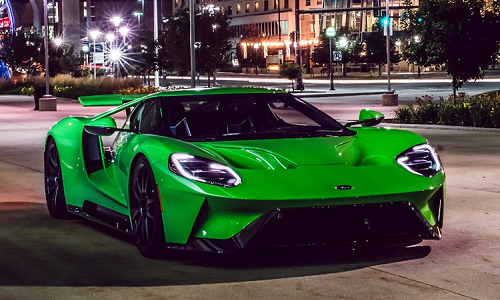 Siêu xe Ford GT nổi bật với màu sơn Lamborghini Huracan