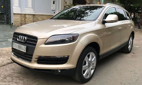 Xe sang Audi Q7 dùng 13 năm chỉ 650 triệu tại Sài Gòn