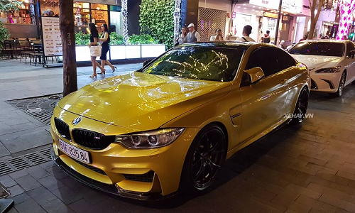 BMW M4 Coupe tiền tỷ "màu độc" Austin Yellow tại Sài Gòn