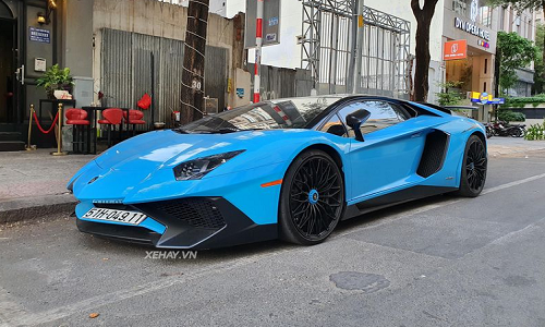 Lamborghini Aventador SV hơn 30 tỷ "hàng hiếm" tại Sài Gòn