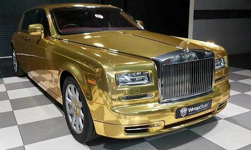 Xe siêu sang Rolls-Royce Phantom “mạ vàng” làm… taxi