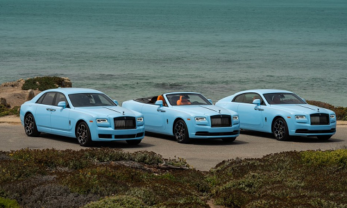 Choáng ngợp với dàn xe siêu sang Rolls-Royce "khoác áo đồng phục"