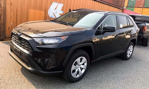 "Đập thùng" Toyota RAV4 2020 hơn 2 tỷ, đầu tiên về Việt Nam 