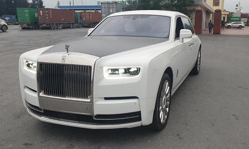 Xe Rolls-Royce Phantom Tranquillity hơn 60 tỷ "cập bến" Việt Nam