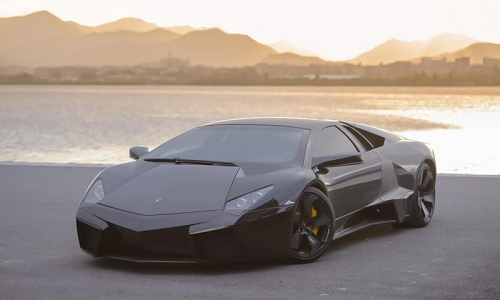 "Hô biến” Lamborghini Murcielago thành Reventón với 600 triệu đồng