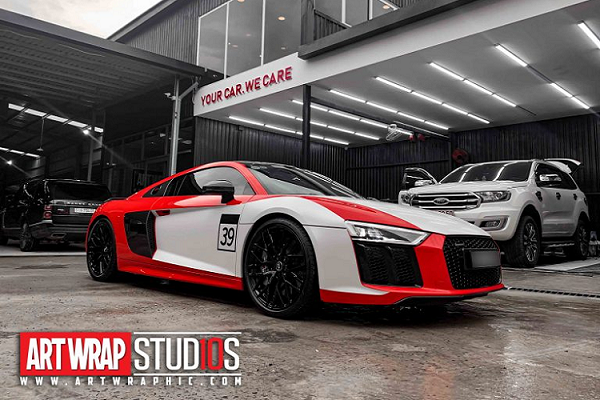 Audi R8 V10 Plus của tay chơi Sài Gòn độ phong cách siêu chất