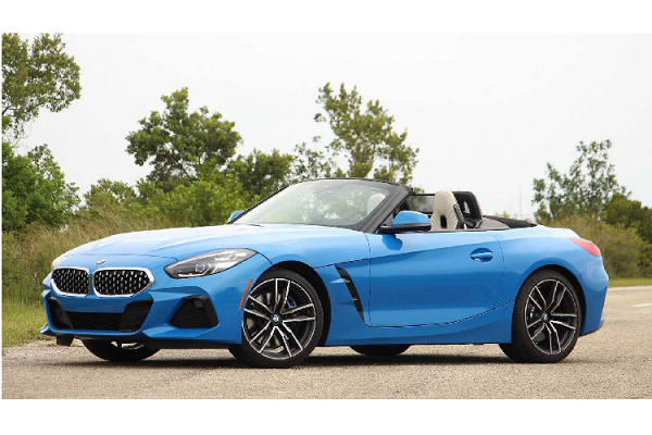 BMW Z4 2020 chính hãng bán ra khoảng 3,3 tỷ tại Việt Nam