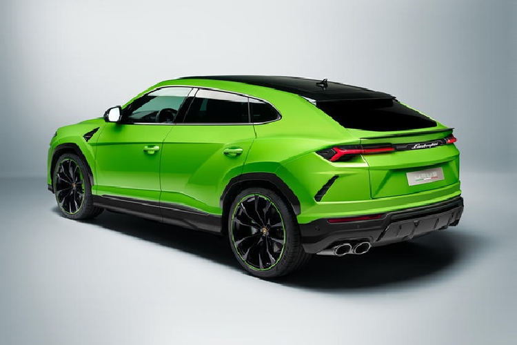 Siêu SUV Lamborghini Urus 2021 sẽ tăng giá khoảng 18.000 USD