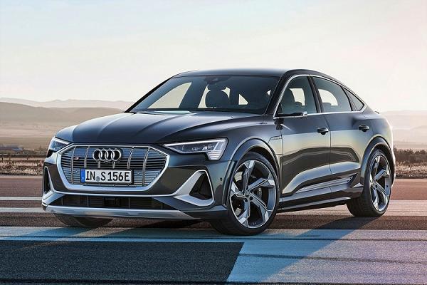 SUV điện Audi e-tron Sportback khoảng 2,5 tỷ đồng tại Anh