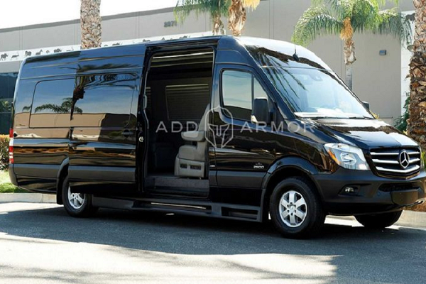 Mercedes Sprinter AddAromor, nhà di động an toàn nhất thế giới