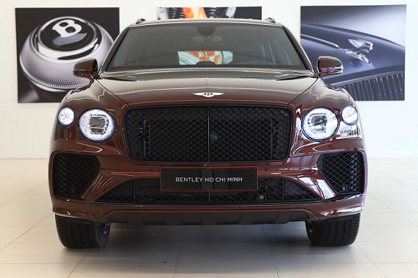 Đại gia Sài Gòn chi 17 tỷ tậu Bentley Bentayga 2021  