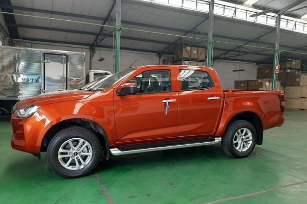 Isuzu D-Max 2021 từ 630 triệu tại Việt Nam, "đấu" Toyota Hilux?