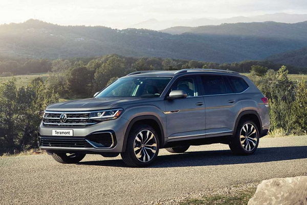 Volkswagen Teramont rục rịch về Việt Nam, Ford Explorer dè chừng