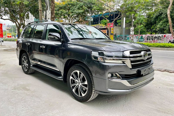 Cận cảnh Toyota Land Cruiser VXS hơn 6,6 tỷ độc nhất Việt Nam