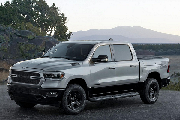 Dodge Ram 1500 BackCountry, "khủng long" chỉ 992 triệu đồng tại Mỹ