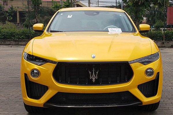 Cận cảnh Maserati Levante Trofeo màu độc nhất Việt Nam, hơn 14 tỷ