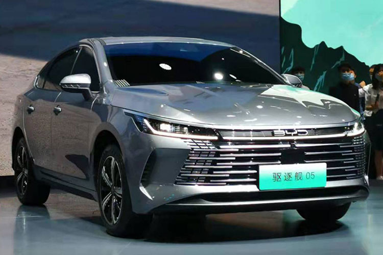 BYD Destroyer 05 - sedan hybrid Trung Quốc từ 425 triệu đồng