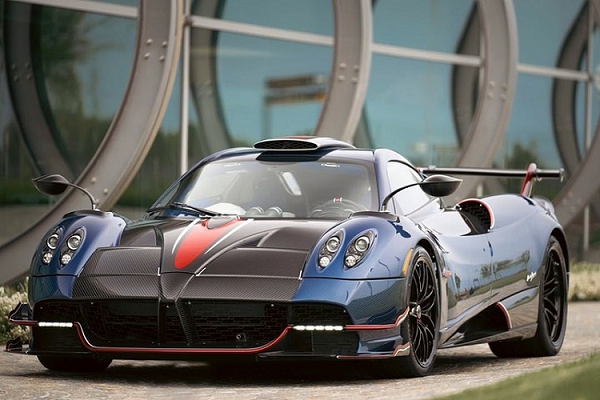 Cận cảnh Pagani Huayra NC - siêu phẩm đặc biệt cho đại gia VIP