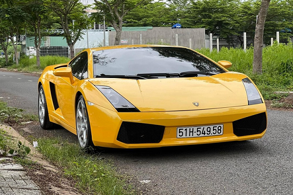 Cường Đô la bất ngờ hỏi mua "bò già" Lamborghini Gallardo của bạn thân