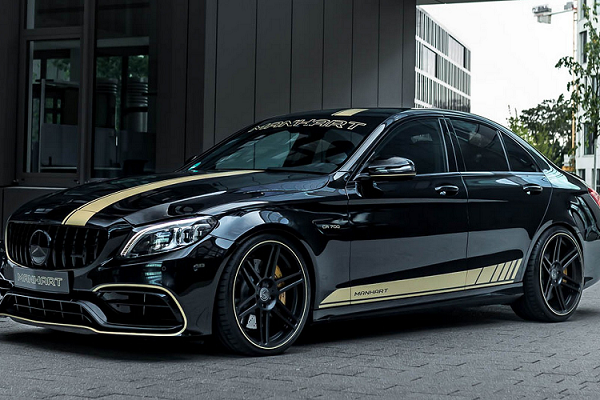 Manhart nâng cấp Mercedes-AMG C63 lên 712 mã lực