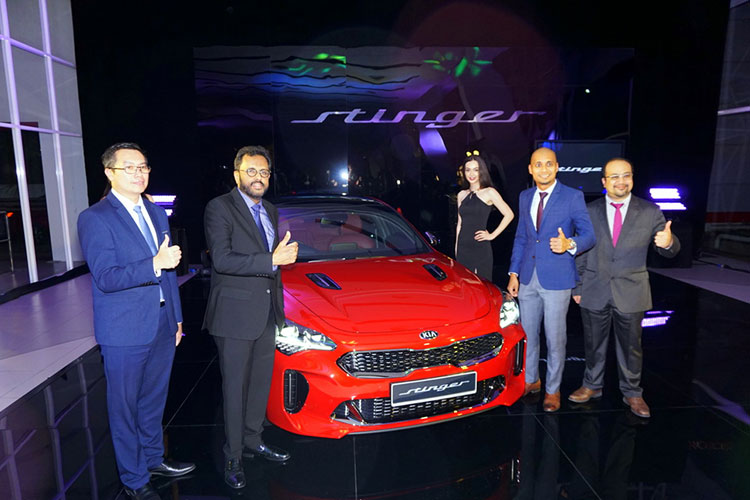 Ngắm Kia Stinger Tribute Edition từ 918 triệu đồng “bằng xương, bằng thịt” 