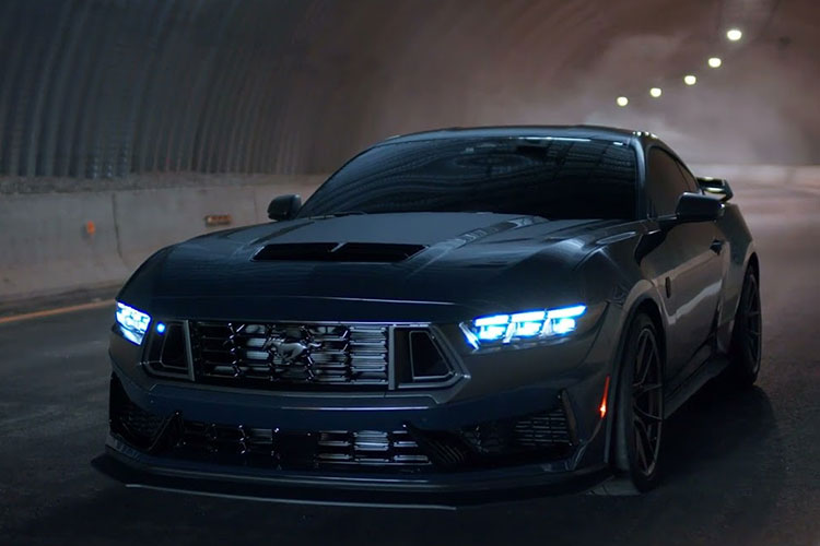 Ra mắt "ngựa hoang" Ford Mustang Dark Horse 2024 mới